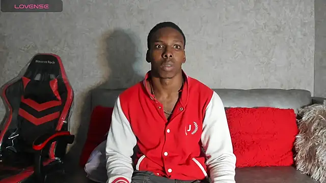 Snapshot of mike_aly chatting on November 28, 12:49 pm mike aly online show from November 28, 12:49 pm