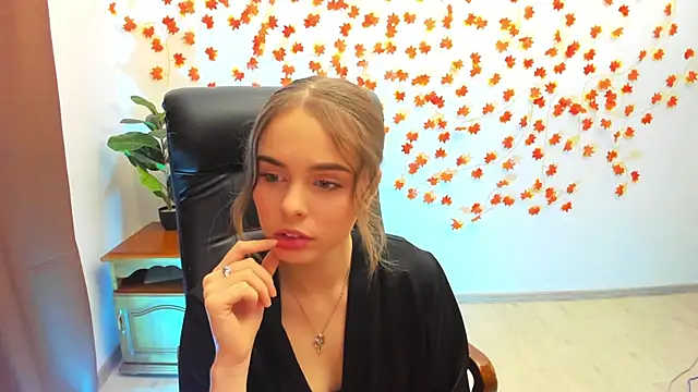 Snapshot of AlicaLOVEalisa777 chatting on January 11, 2:13 pm AlicaLOVEalisa777 online show from January 11, 2:13 pm