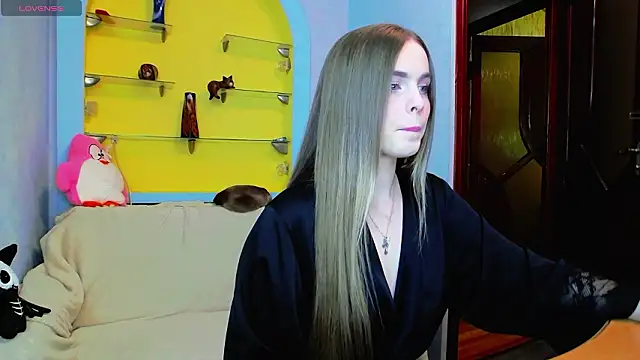 AlicaLOVEalisa777 online show from March 5, 10:16 pm