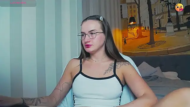 ALICE  ALICE69 online show from July 8, 8:31 pm