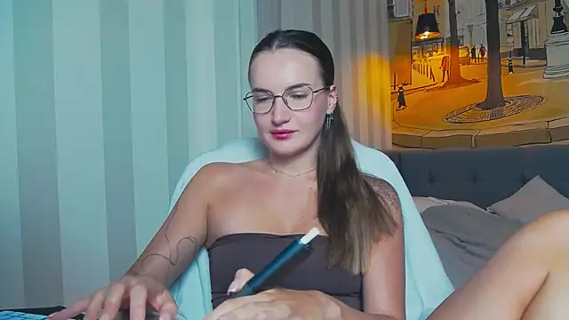 ALICE  ALICE69 online show from July 17, 8:28 pm