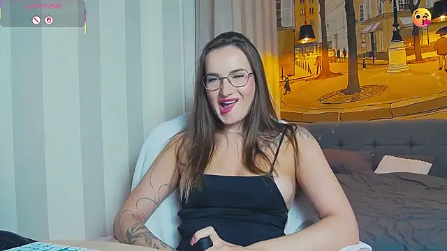 ALICE  ALICE69 online show from April 16, 9:39 pm