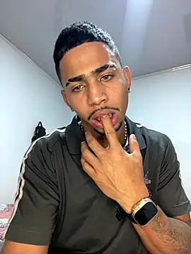 king disaster1 online show from November 12, 1:32 am