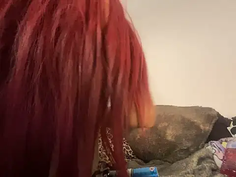 babygirltiti online show from April 16, 9:39 pm