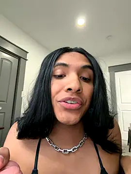 Snapshot of Ashleythelatina chatting on December 3, 5:23 pm Ashleythelatina online show from December 3, 5:23 pm