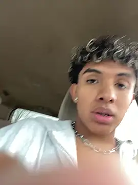 Snapshot of Ashleythelatina chatting on November 24, 6:08 pm Ashleythelatina online show from November 24, 6:08 pm