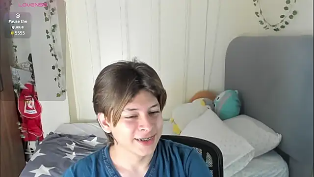 Felix kitty online show from January 10, 7:20 pm