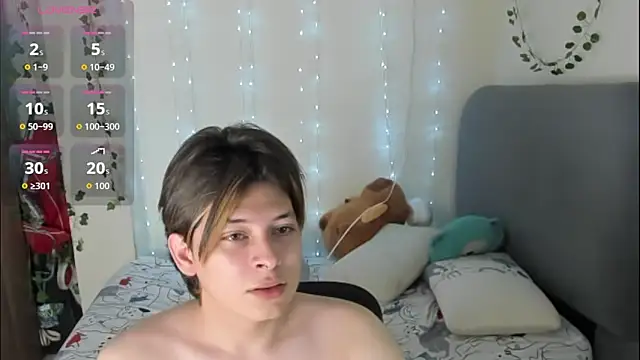 Felix kitty online show from December 21, 6:53 pm