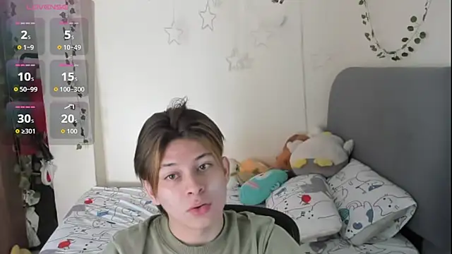 Felix kitty online show from November 21, 8:08 pm