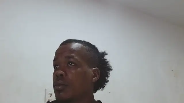 antonela-cris online show from January 11, 11:50 am