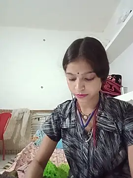 Mohnicute online show from May 16, 9:19 am