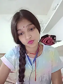 Mohnicute online show from May 20, 10:40 pm