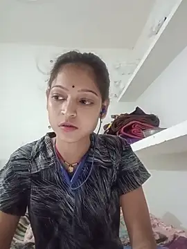 Mohnicute online show from June 6, 5:29 pm