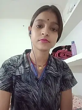 Mohnicute online show from May 17, 12:38 pm