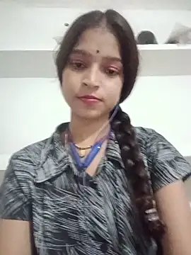 Mohnicute online show from May 28, 6:47 pm
