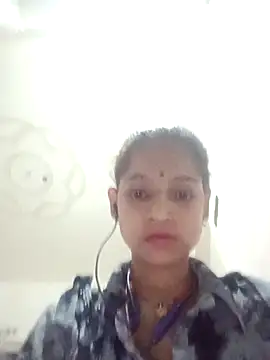 Mohnicute online show from May 2, 12:16 am