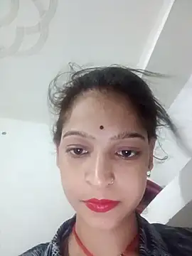 Mohnicute online show from April 23, 7:15 pm