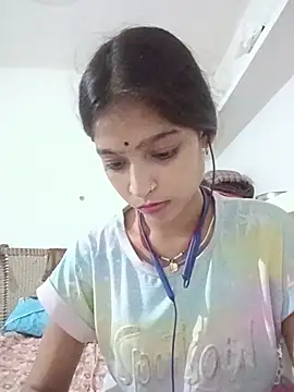 Mohnicute online show from June 1, 7:02 pm