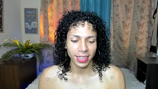 Angel White25 online show from February 7, 8:39 pm