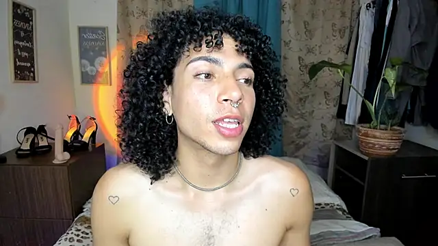 Angel White25 online show from April 6, 1:45 am