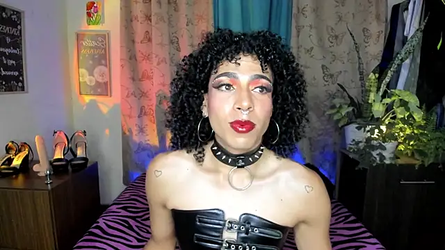 Angel White25 online show from May 8, 12:36 am