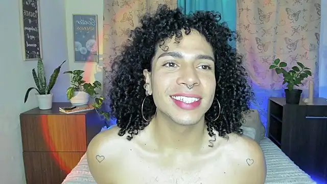 Angel White25 online show from November 24, 8:20 pm