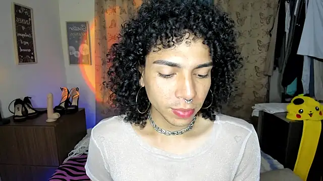 Angel White25 online show from April 17, 11:29 pm