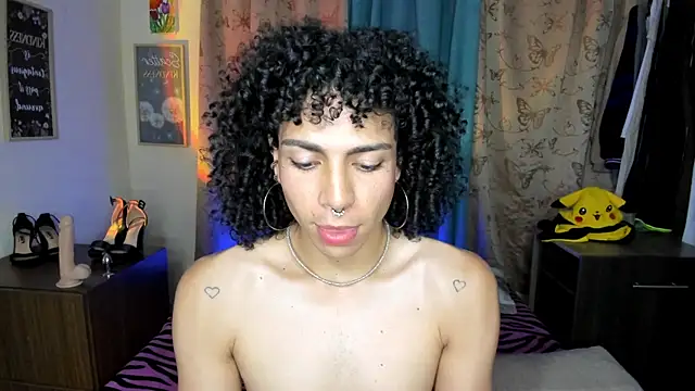 Angel White25 online show from May 13, 12:17 am