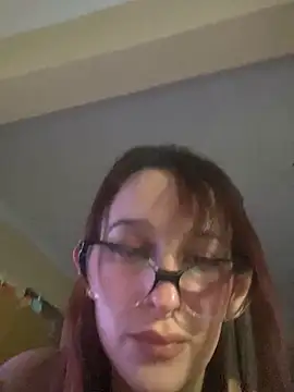 Taurina0105 online show from May 17, 2:55 am