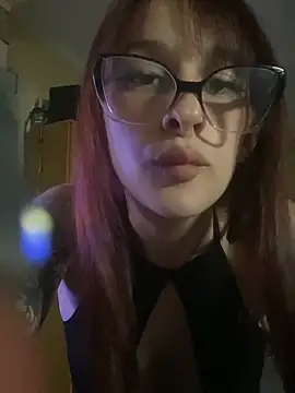 Taurina0105 online show from June 26, 3:45 am