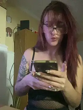 Taurina0105 online show from May 5, 3:53 am