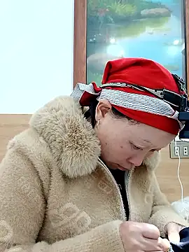 girl-hot2x online show from January 16, 5:33 am