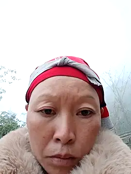 girl-hot2x online show from February 13, 10:59 am