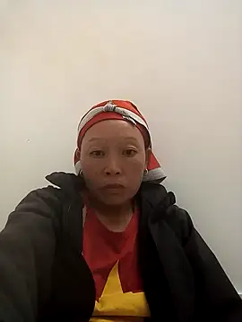 girl-hot2x online show from November 17, 1:59 pm