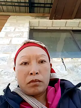 girl-hot2x online show from December 22, 5:07 am