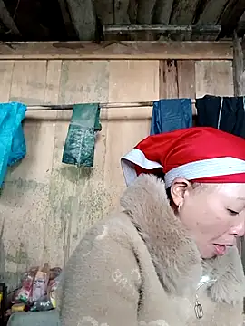 girl-hot2x online show from February 15, 6:36 am