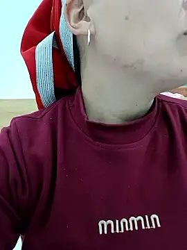 girl-hot2x online show from January 15, 1:03 pm