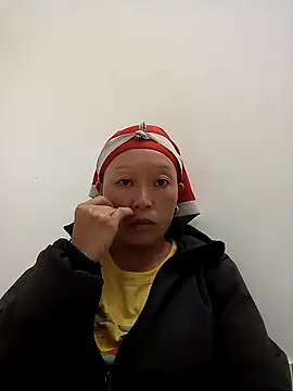 girl-hot2x online show from November 16, 11:48 am