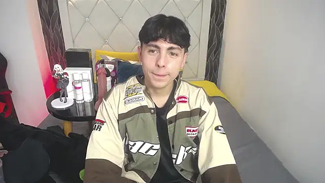 Samu FoXXX online show from November 14, 8:23 pm