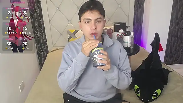 Samu FoXXX online show from January 16, 8:24 pm