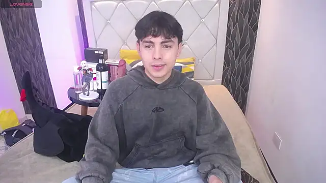 Samu FoXXX online show from November 21, 10:09 pm