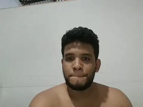 josecamsex27 online show from March 24, 12:43 am