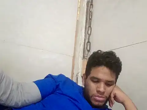 josecamsex27 online show from April 7, 2:13 am