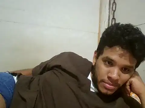 josecamsex27 online show from April 17, 1:52 am