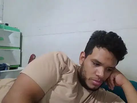 josecamsex27 online show from March 29, 5:47 pm