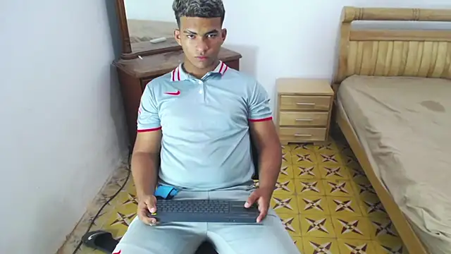 mathews    online show from December 20, 3:09 am