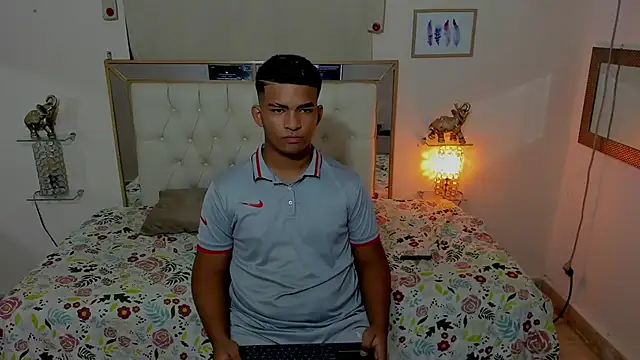 mathews    online show from January 8, 4:18 am