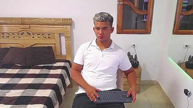 mathews    online show from December 5, 5:39 am