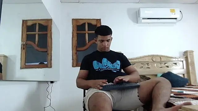 mathews    online show from November 23, 3:05 am