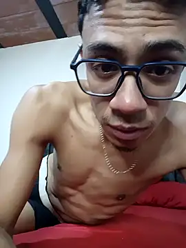 yesua28 online show from April 7, 4:31 pm